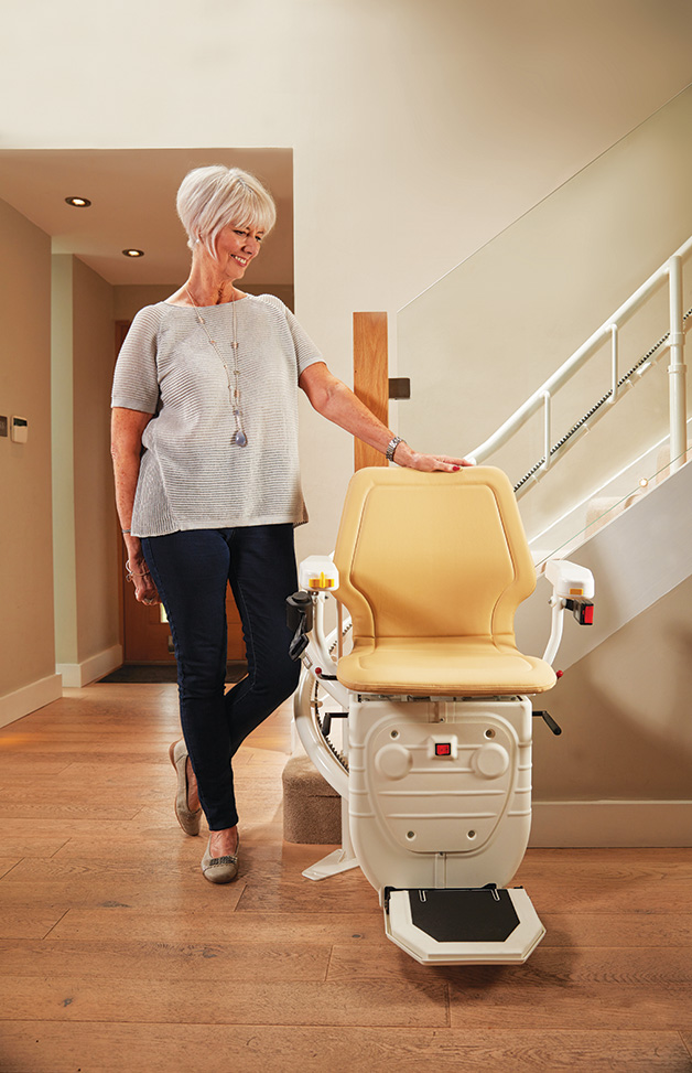 bespoke-stairlifts-infinity-curved-06-web