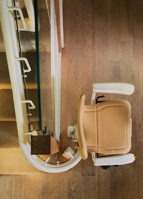bespoke-stairlifts-infinity-curved-rail-01-web-mobile