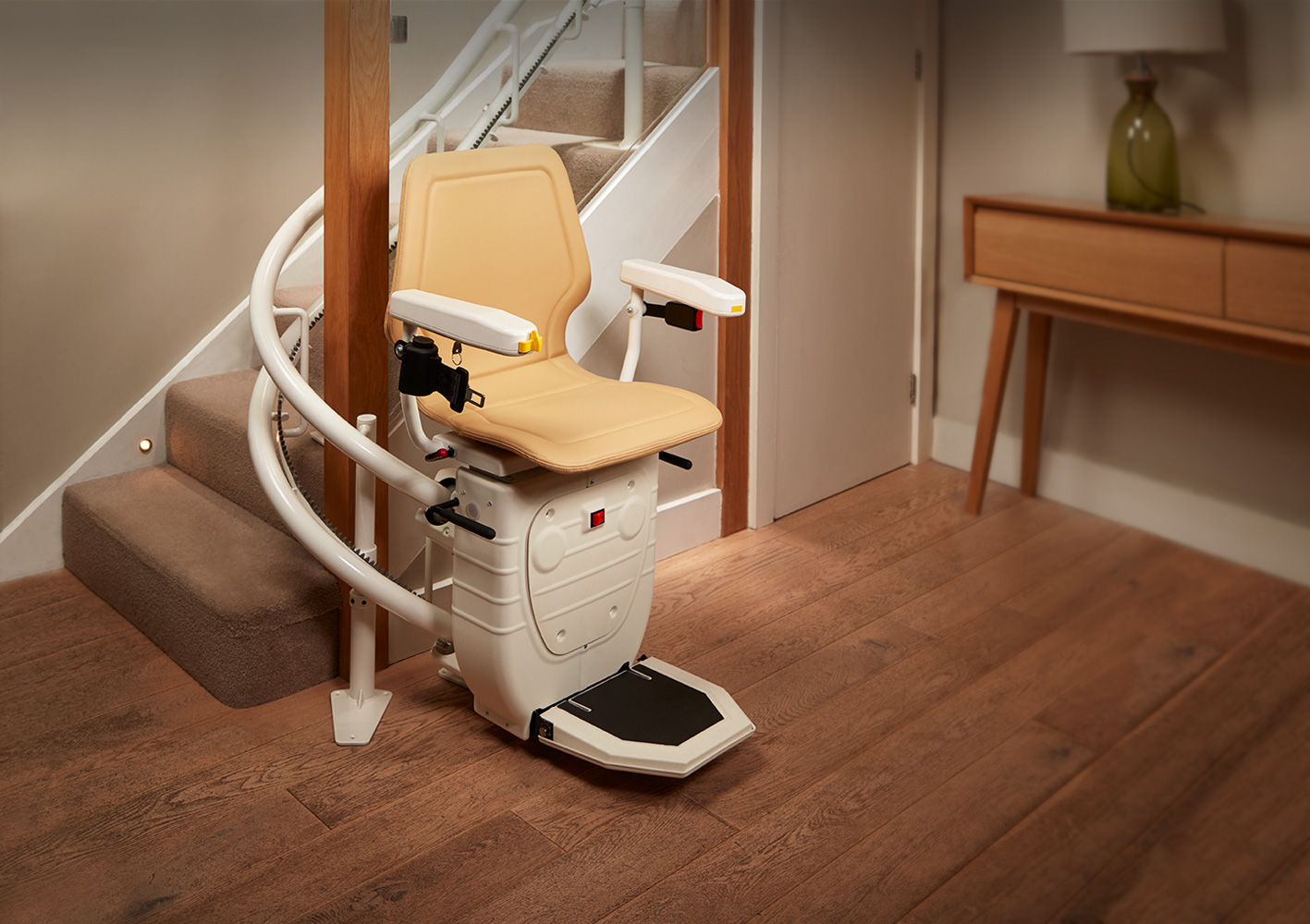 bespoke-stairlifts-infinity-curved-hero-web